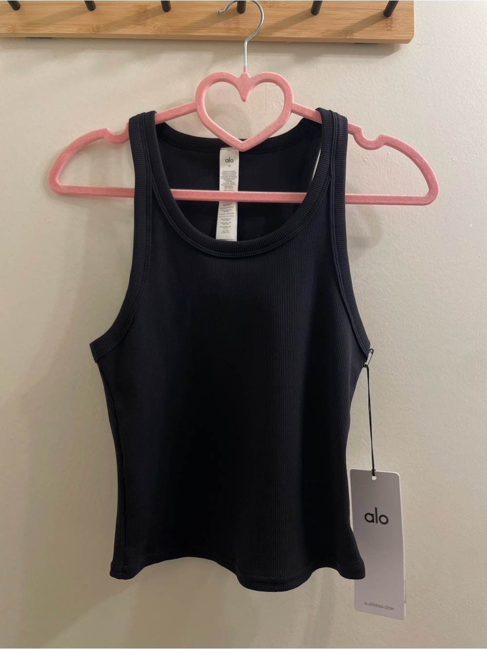 ALO Yoga Black Ribbed Sleeveless Tank